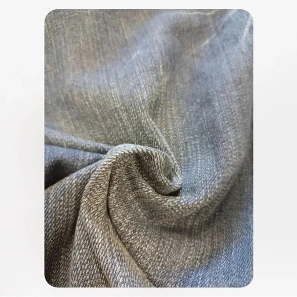 Bench Overhauled  Medium Wash High Rise Straight Leg Jeans Size 31 - Picture 10 of 10